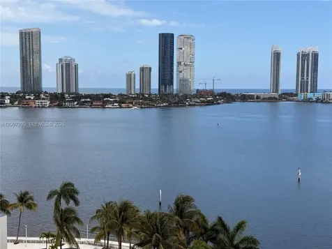 3370 Hidden Bay Drive Aventura FL 33180