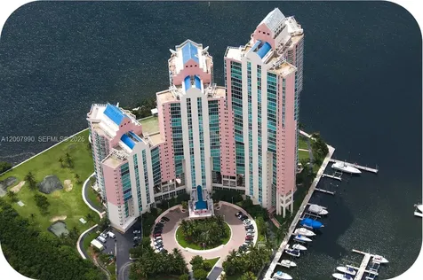 3370 Hidden Bay Drive Aventura FL 33180
