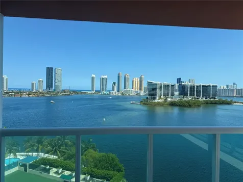 3370 Hidden Bay Drive Aventura FL 33180