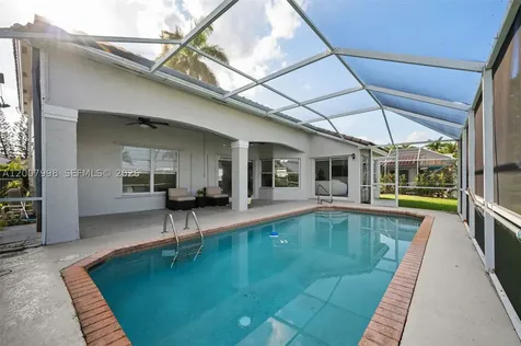 131 NW 187th Avenue Pembroke Pines FL 33029