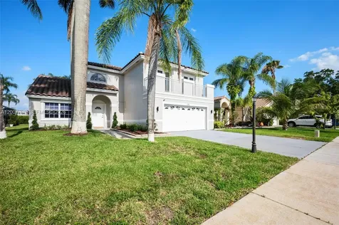 131 NW 187th Avenue Pembroke Pines FL 33029