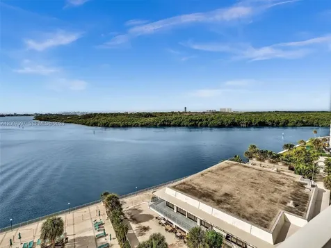 300 Bayview Drive Sunny Isles Beach FL 33160