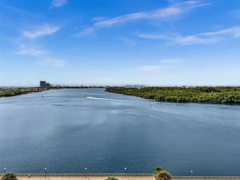 300 Bayview Drive Sunny Isles Beach FL 33160