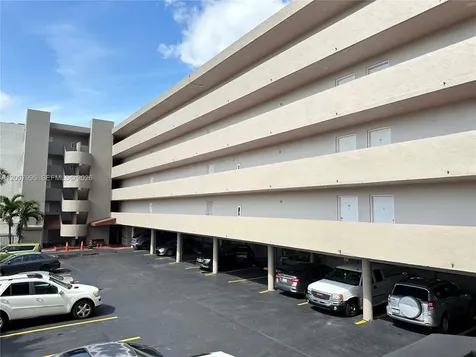 802 NW 87th Avenue Miami FL 33172