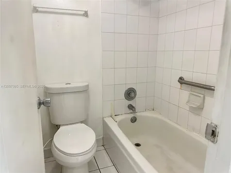 802 NW 87th Avenue Miami FL 33172