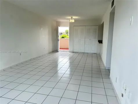 802 NW 87th Avenue Miami FL 33172