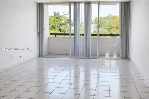 802 NW 87th Avenue Miami FL 33172
