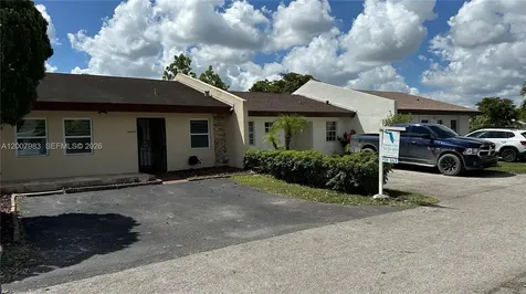 14052 SW 52nd Terrace Miami FL 33175