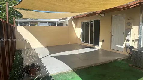 14052 SW 52nd Terrace Miami FL 33175