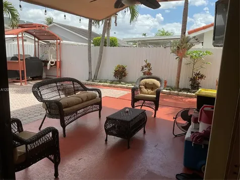 Miami FL 33175