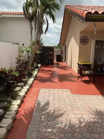 Miami FL 33175