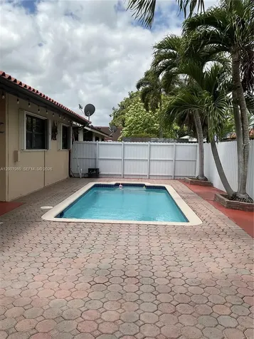 Miami FL 33175
