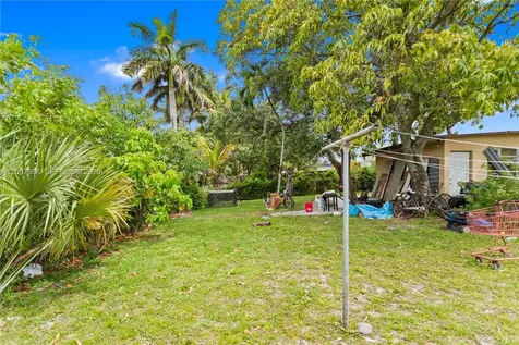 10920 NW 12th Court Miami FL 33167