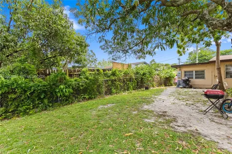 10920 NW 12th Court Miami FL 33167