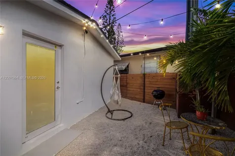 2380 NE 137th Street North Miami Beach FL 33181