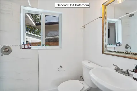 2380 NE 137th Street North Miami Beach FL 33181