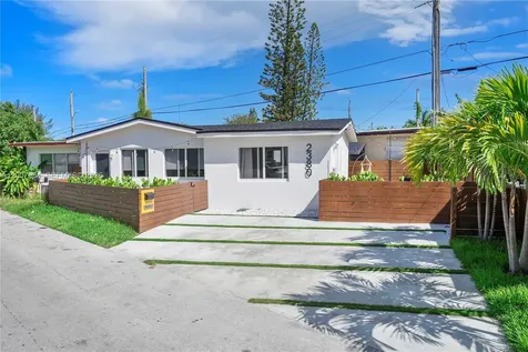 2380 NE 137th Street North Miami Beach FL 33181