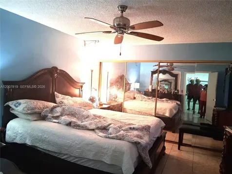 3429 SW 52nd Avenue Pembroke Park FL 33023