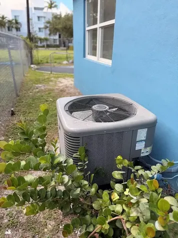 809 NW 12th Avenue Fort Lauderdale FL 33311