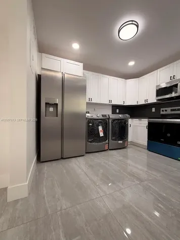 809 NW 12th Avenue Fort Lauderdale FL 33311