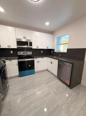 809 NW 12th Avenue Fort Lauderdale FL 33311