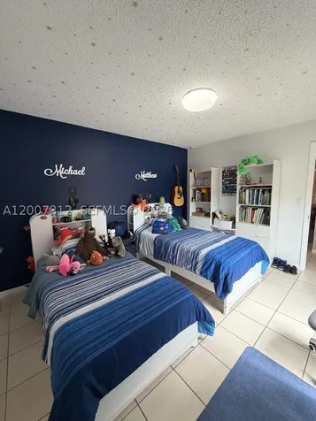 6580 W 24th Court Hialeah FL 33016