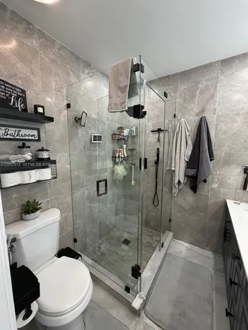 6580 W 24th Court Hialeah FL 33016