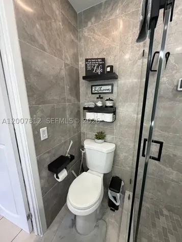 6580 W 24th Court Hialeah FL 33016