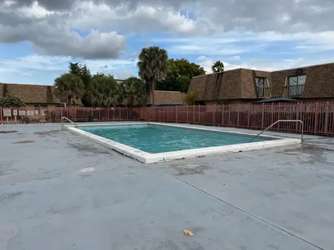 6580 W 24th Court Hialeah FL 33016