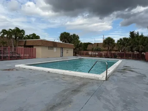 6580 W 24th Court Hialeah FL 33016