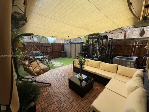 6580 W 24th Court Hialeah FL 33016