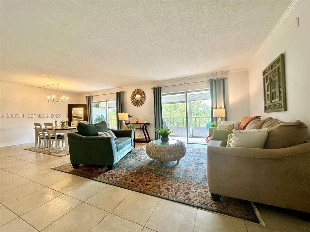 1001 Hillcrest Court Hollywood FL 33021