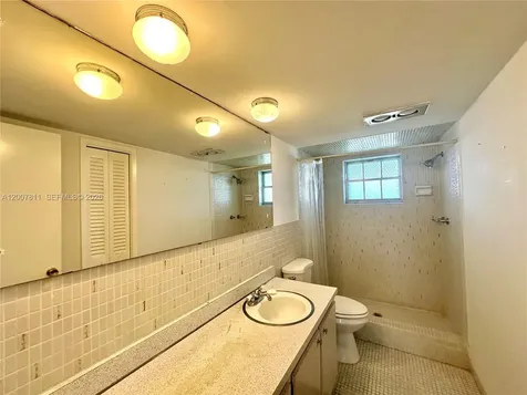 1001 Hillcrest Court Hollywood FL 33021