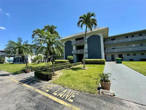 1001 Hillcrest Court Hollywood FL 33021