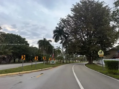 709 Curtiss Parkway Miami Springs FL 33166