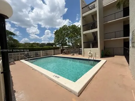 709 Curtiss Parkway Miami Springs FL 33166