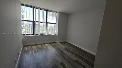 2500 Parkview Drive Hallandale Beach FL 33009
