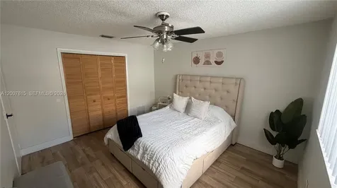 9431 NW NW 24th Street Sunrise FL 33322