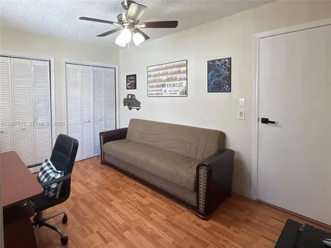 9431 NW NW 24th Street Sunrise FL 33322