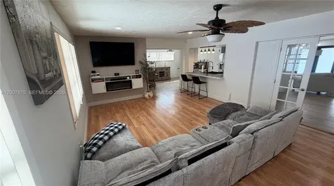 9431 NW NW 24th Street Sunrise FL 33322