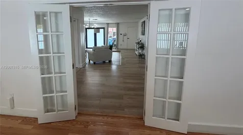 9431 NW NW 24th Street Sunrise FL 33322