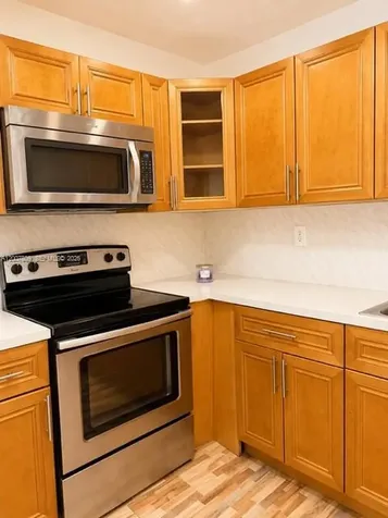 1910 W 56th Street Hialeah FL 33012