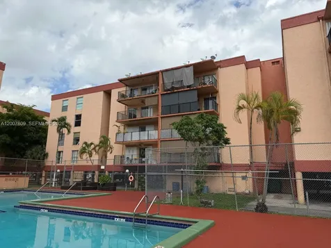 1910 W 56th Street Hialeah FL 33012