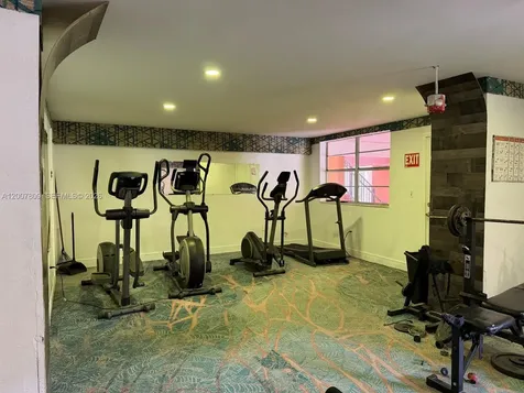 1910 W 56th Street Hialeah FL 33012