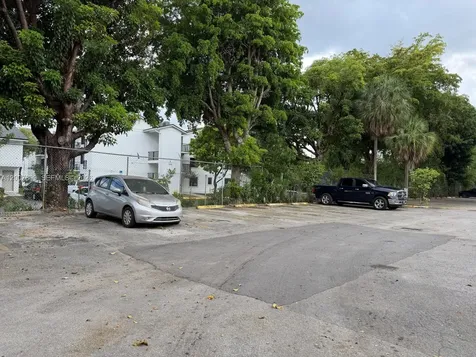 1910 W 56th Street Hialeah FL 33012