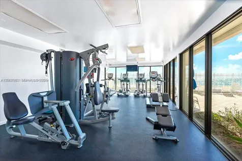 3505 S Ocean Drive Hollywood FL 33019