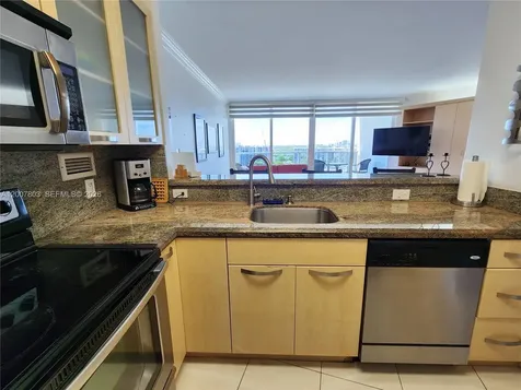 3505 S Ocean Drive Hollywood FL 33019
