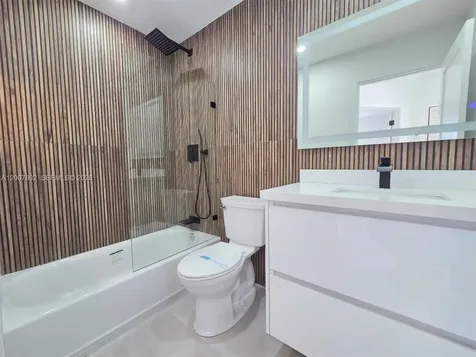 4008 Greenwood Avenue West Palm Beach FL 33407