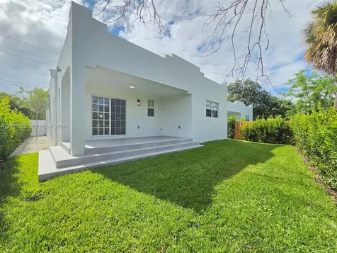 4008 Greenwood Avenue West Palm Beach FL 33407