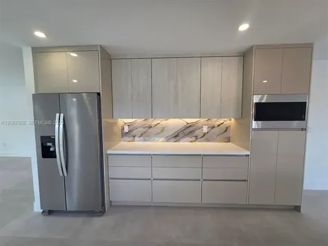4008 Greenwood Avenue West Palm Beach FL 33407